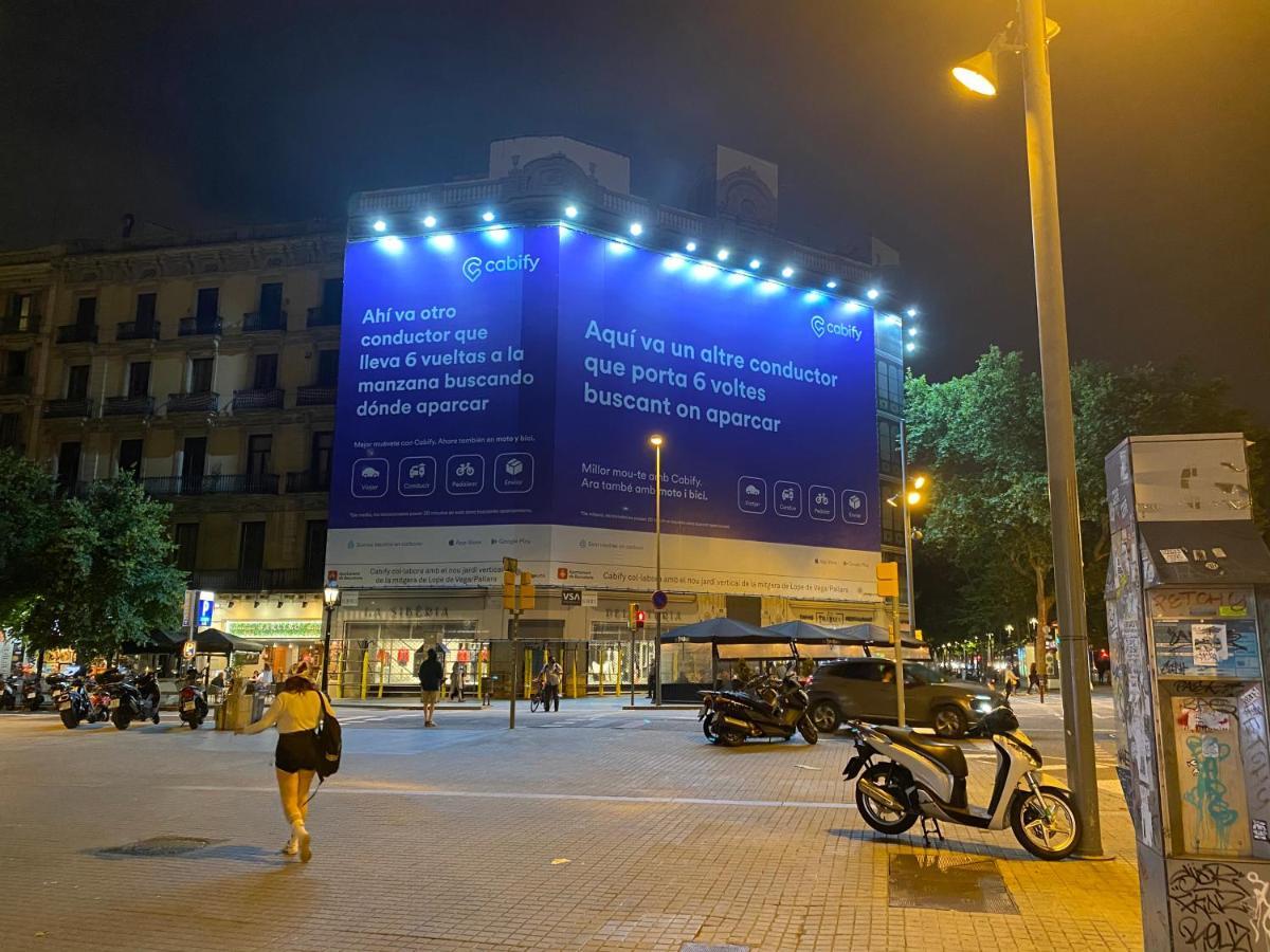 Hostal Granvia 628 Barcellona Esterno foto