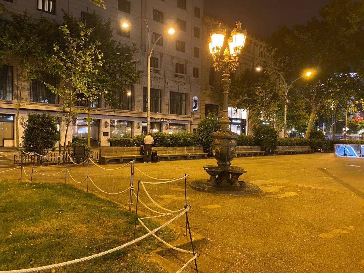 Hostal Granvia 628 Barcellona Esterno foto