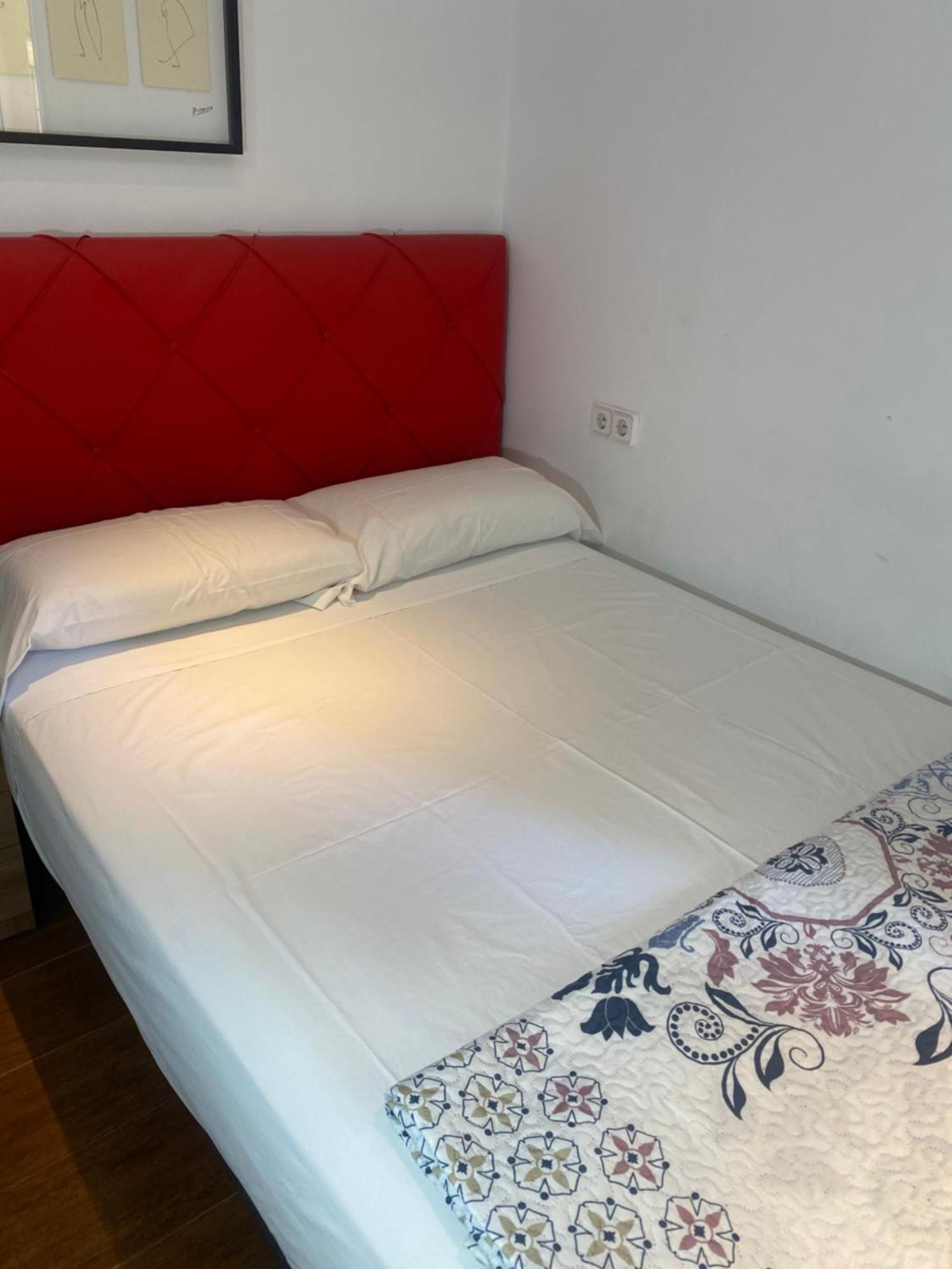 Hostal Granvia 628 Barcellona Esterno foto